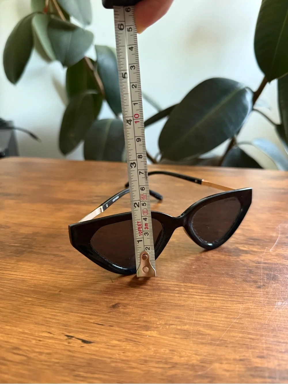 Black Cat-Eye Women's Sunglasses - Classic Style Steve Madden